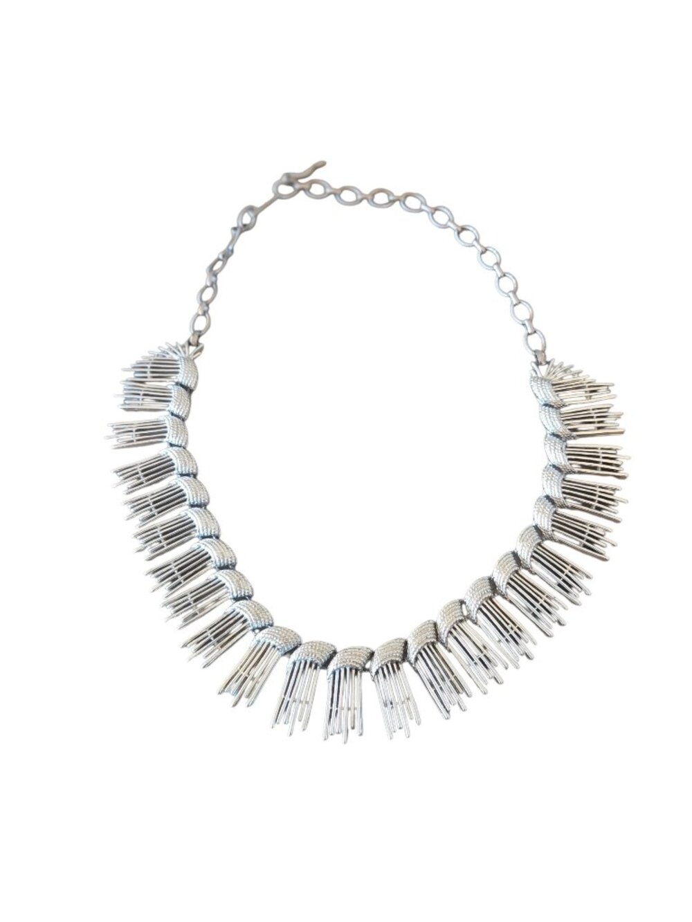 Sarah Coventry Vintage Fringe Style Chocker Necklace - Signed - Silver-Tone